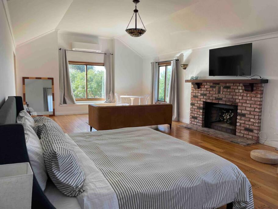 30 Pct Off!! Limited Time! Malibu Zen Guest Suite, Near Beach & Hiking Trails, Central Location 외부 사진